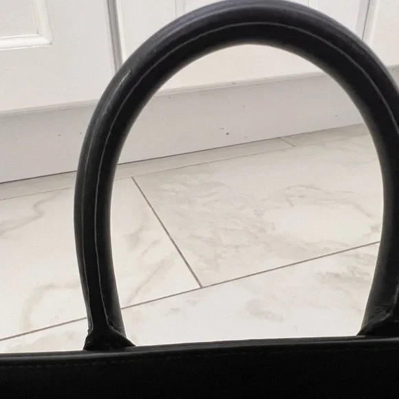 ❌SOLD❌ YSL NANO SAC DU JUOR. GOLD HARDWARE. SMOOTH LEATHER - Picture 6 of 14